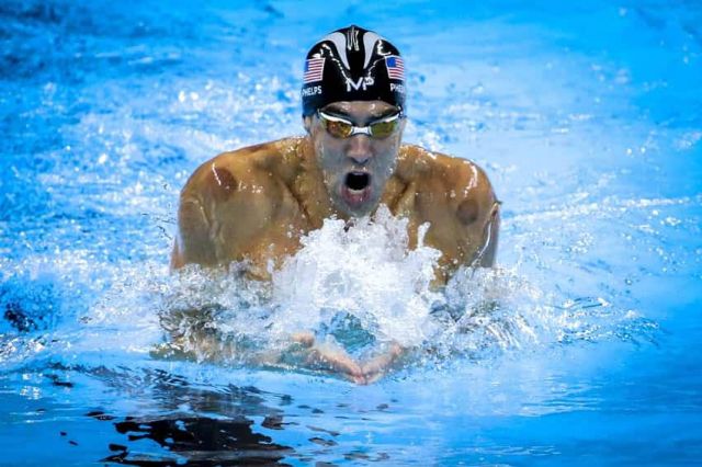 This is Michael Phelps swimming breaststroke.